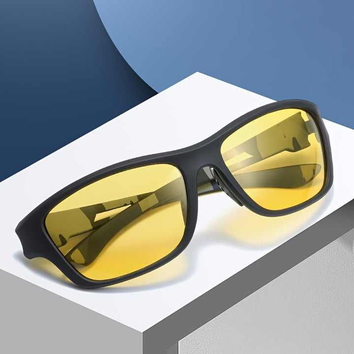 Sporty men's sunglasses with polarized lenses & UV400 protection – Vayron-Black-The Livary