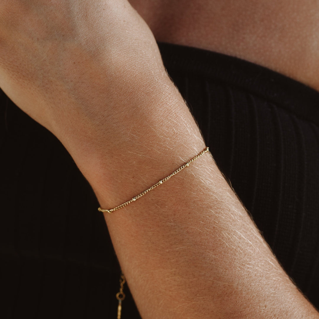 Subtle Beaded Bracelet - Liora-The Livary