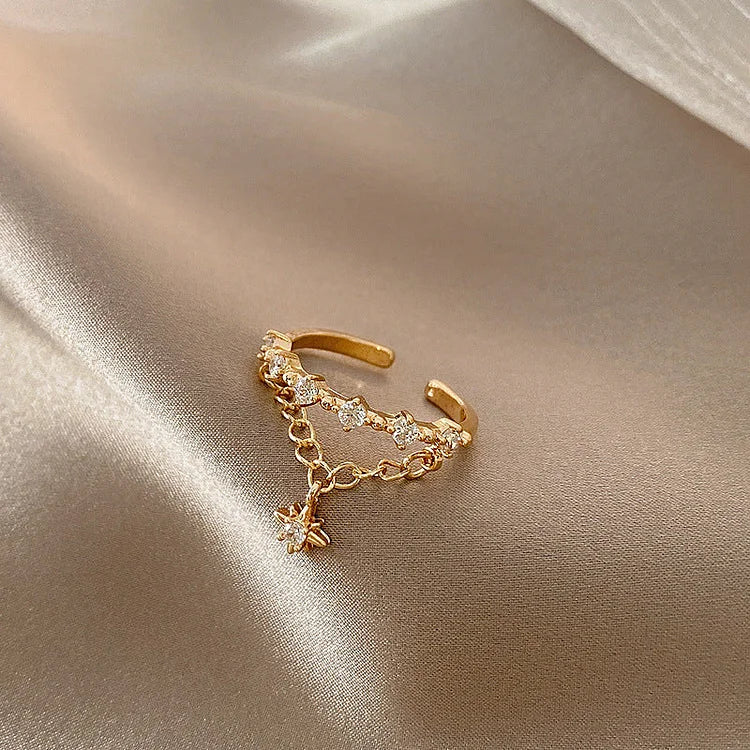 Golden Hexagram Chain Ring - Lyra-The Livary