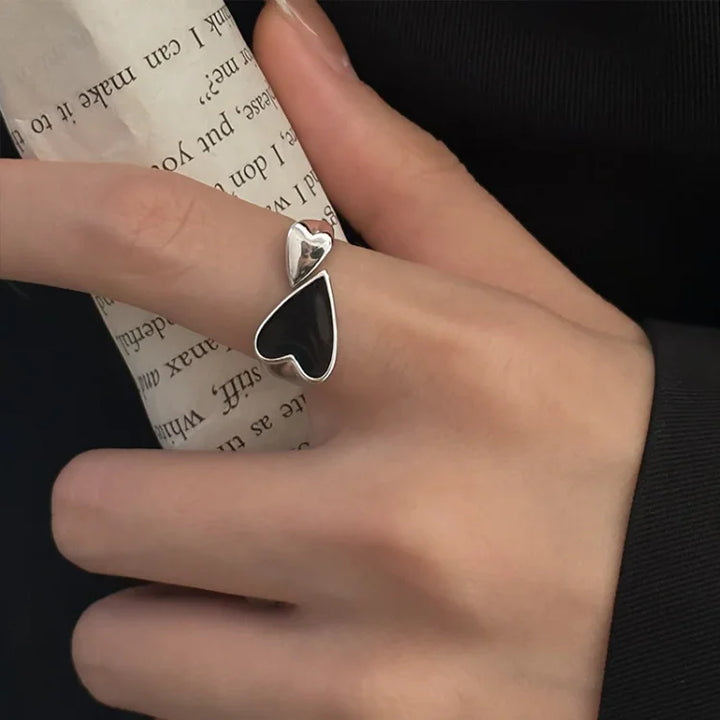 Adjustable Symmetrical Heart Ring - Evelyn-The Livary