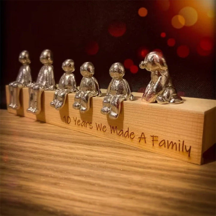 Eternal Family Relationship Sculpture - Unity-The Livary