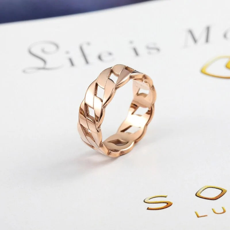 Timeless Beauty Ring - Elara-Rose gold-5-The Livary