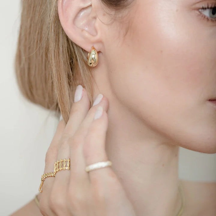 Classic Gold Drop Earrings - Aveline-The Livary