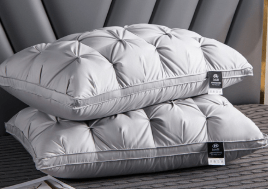 Goose Down Kiss for Luxurious Sleep - Aurélie-Grey-The Livary