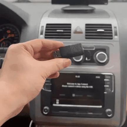 Wireless CarPlay Adapter – DriveLink Connect-Apple-The Livary
