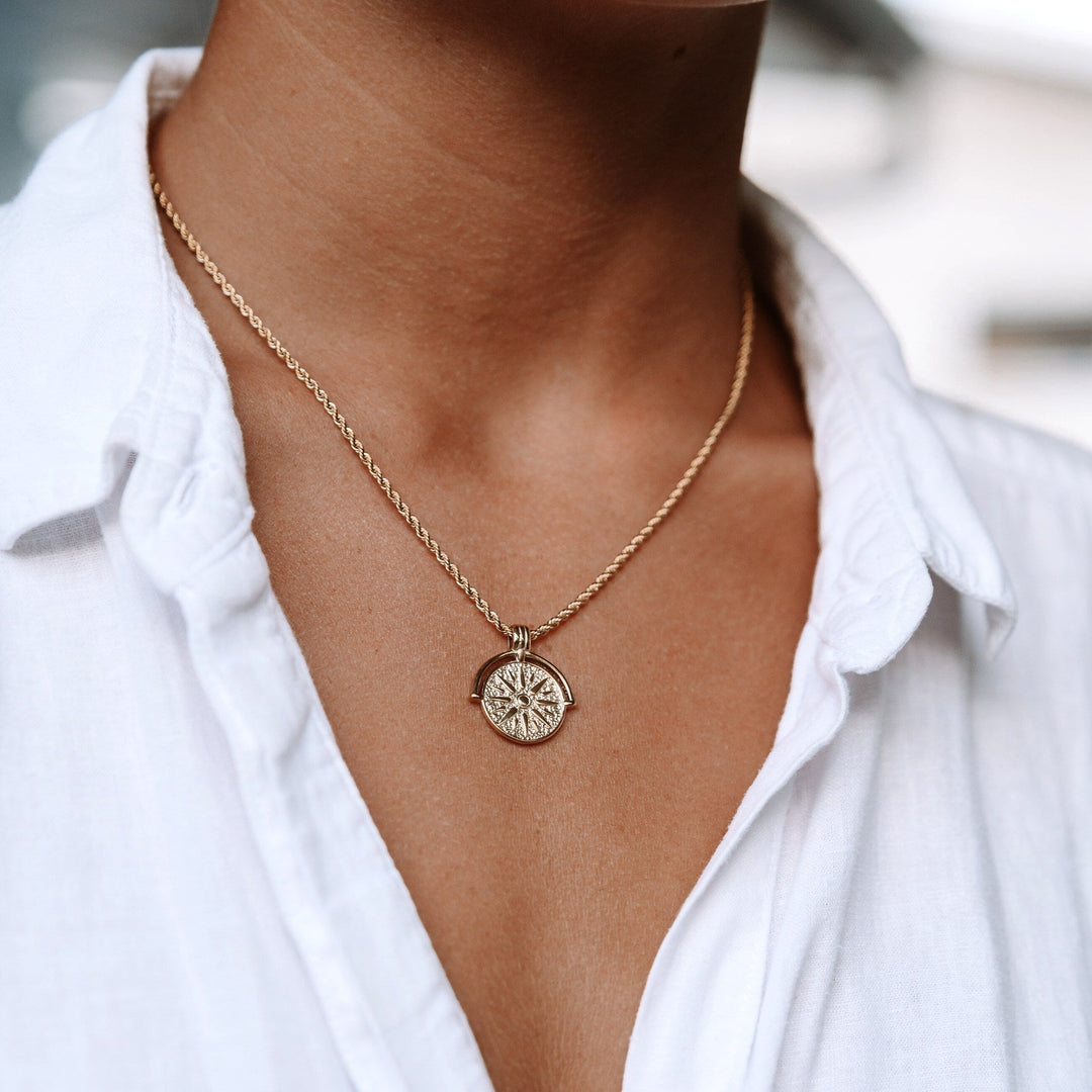 Stylish Sun Pendant Necklace - Aurora-Gold-The Livary