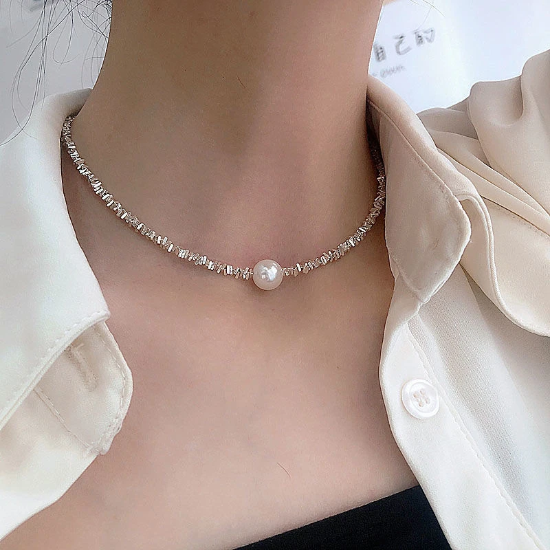 Vintage Pearl Necklace - Lianne-The Livary