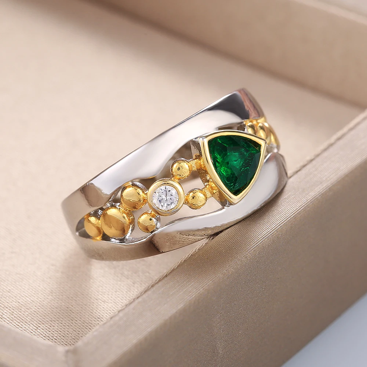 Vintage Ring with Green Crystal - Aurora-6-The Livary
