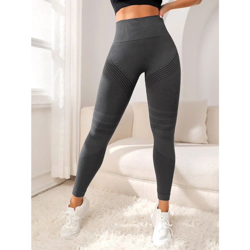 Seamless Booty-Lifting Leggings - Sienna-Black-S-The Livary