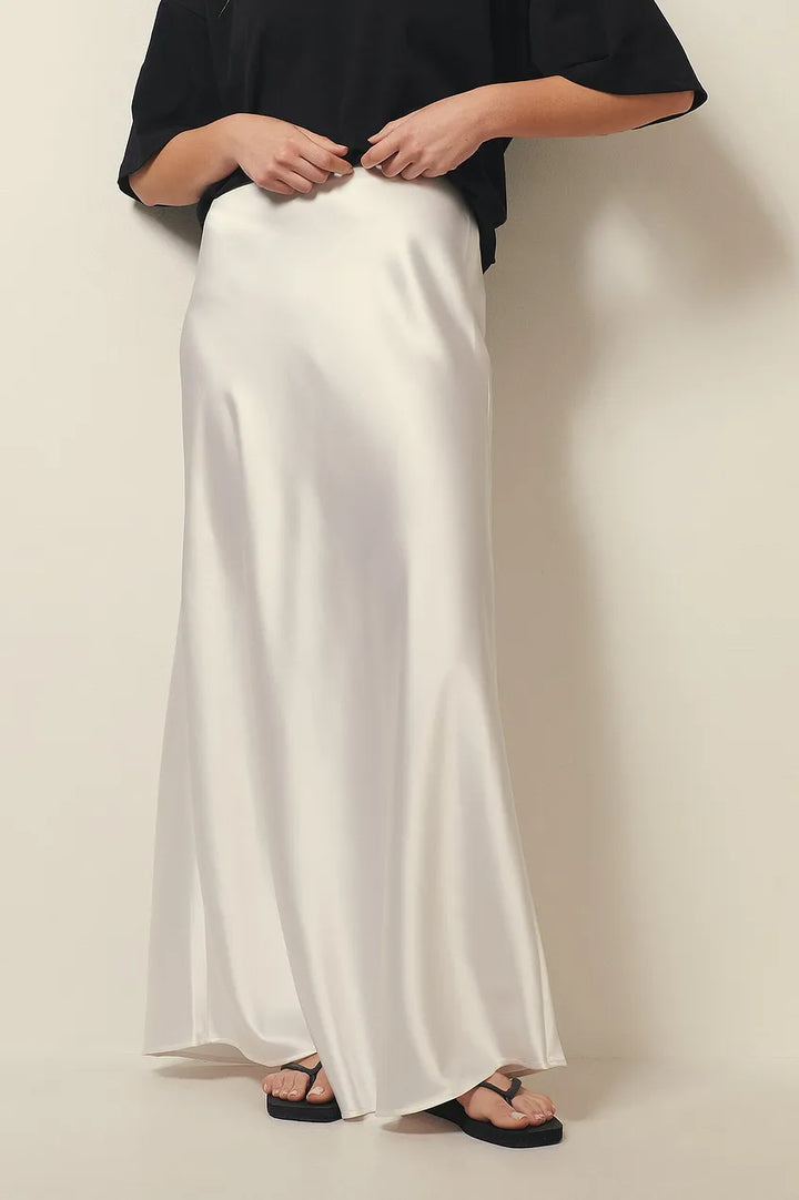 Satinette ladies' skirt with high waist – Elena-S-White-The Livary