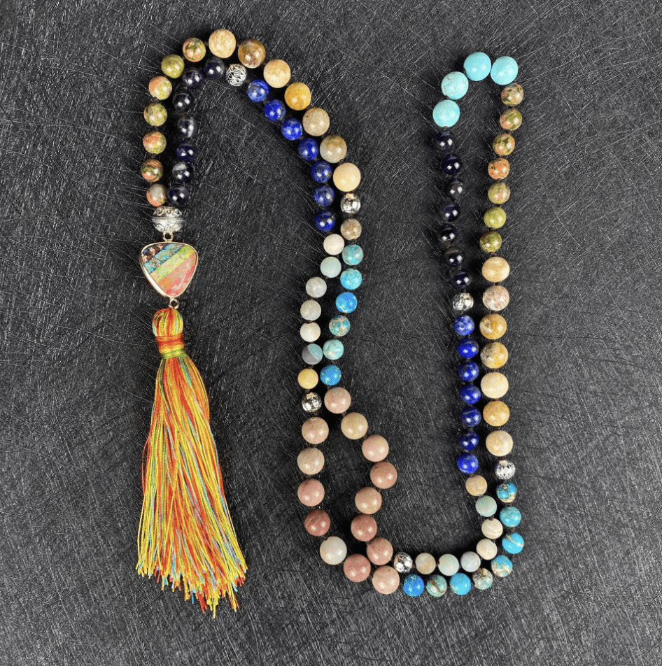 Small Lighting Necklace - Altheira-The Livary