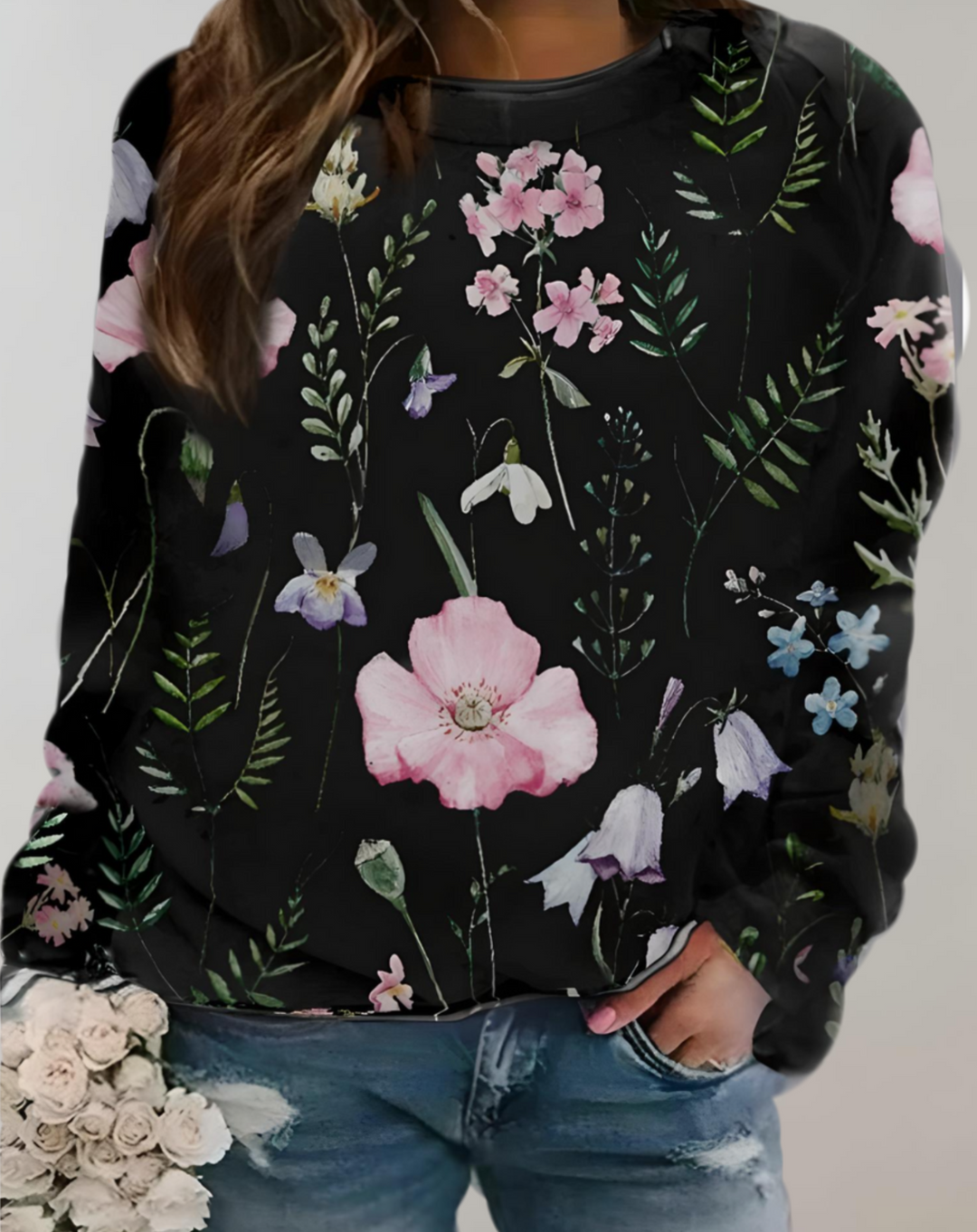 Trendy Luxurious Ladies' Sweater - Isabella-S-Black-The Livary