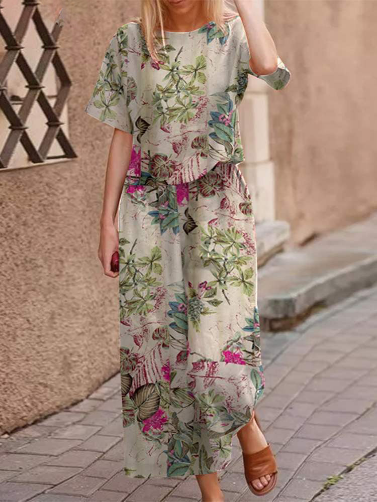 Lightweight two-piece summer outfit made of cotton with a flattering fit – Boho Set Zephyra-White/Pink-S-The Livary