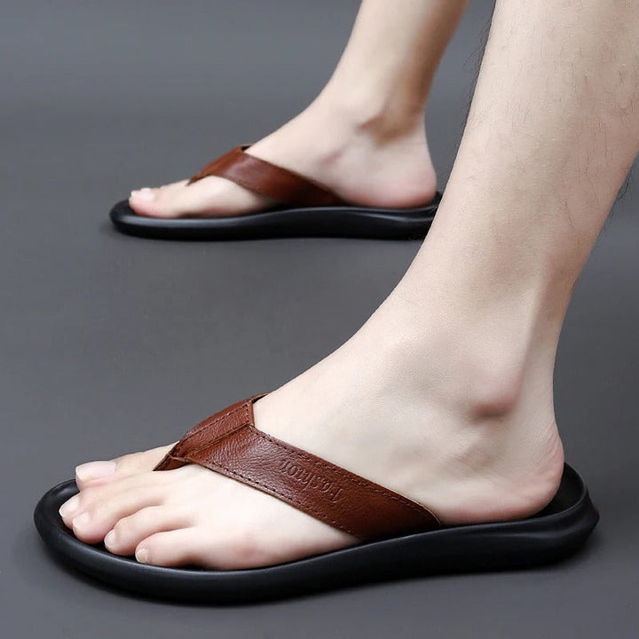 Comfortable & Stylish Men's Outdoor Summer Slippers – Leano-Black-6-The Livary