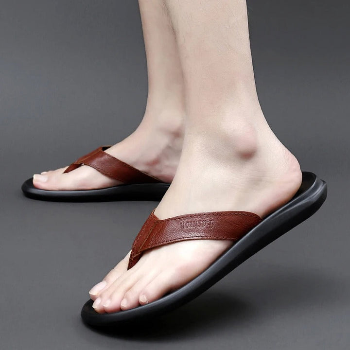 Comfortable & Stylish Men's Outdoor Summer Slippers – Leano-Black-6-The Livary