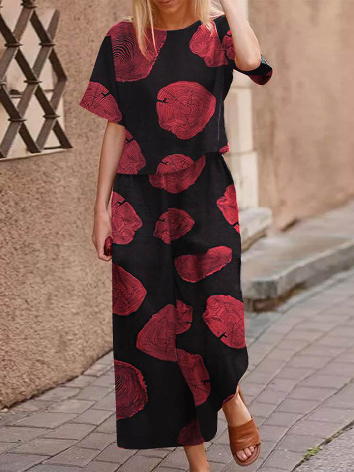 Lightweight two-piece summer outfit made of cotton with a flattering fit – Boho Set Zephyra-Red-S-The Livary