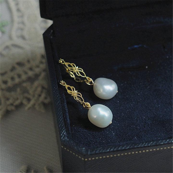Natural Pearl Earrings - Vivienne-The Livary