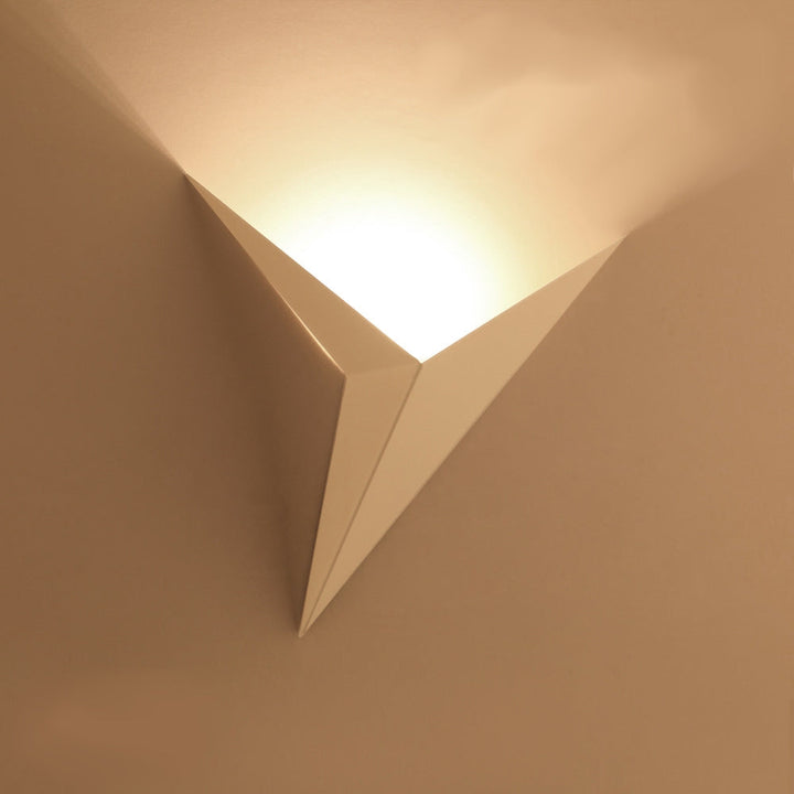Modern Triangular Wall Lamp - TrigoLux-White-Warm Wit-The Livary
