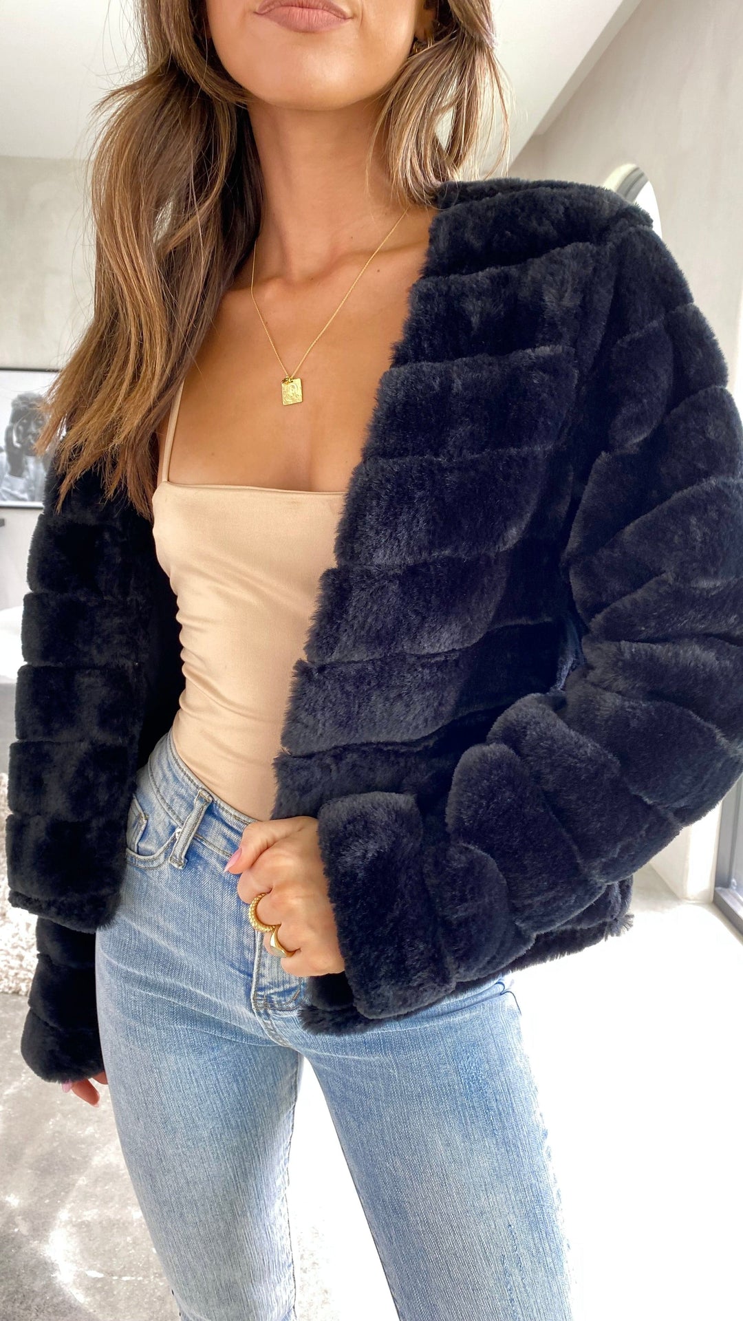 Luxury Ladies Crop Jacket - Veloura-White-XS-The Livary