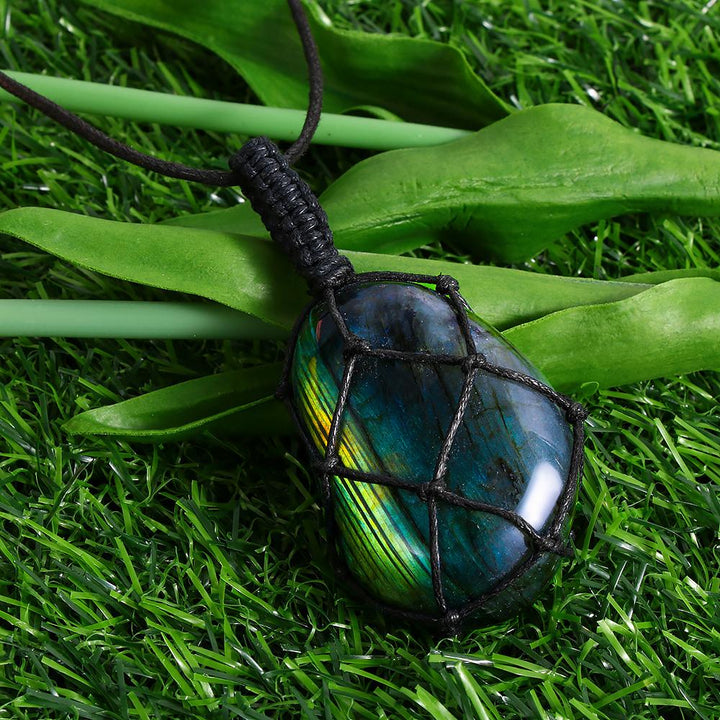Mystical Labradorite Dragonheart Necklace - Aris-The Livary