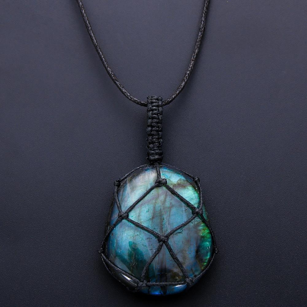 Mystical Labradorite Dragonheart Necklace - Aris-The Livary