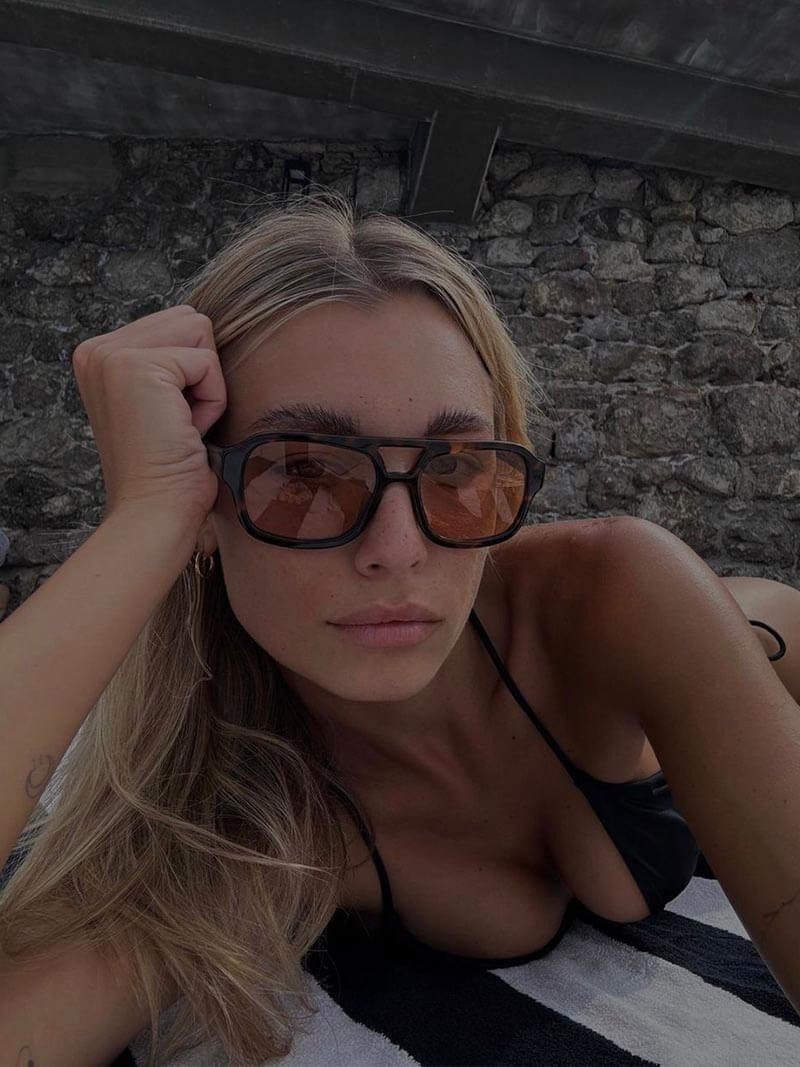 Vintage sunglasses with UV protection and retro charm – Loreen-Black/Orange-The Livary