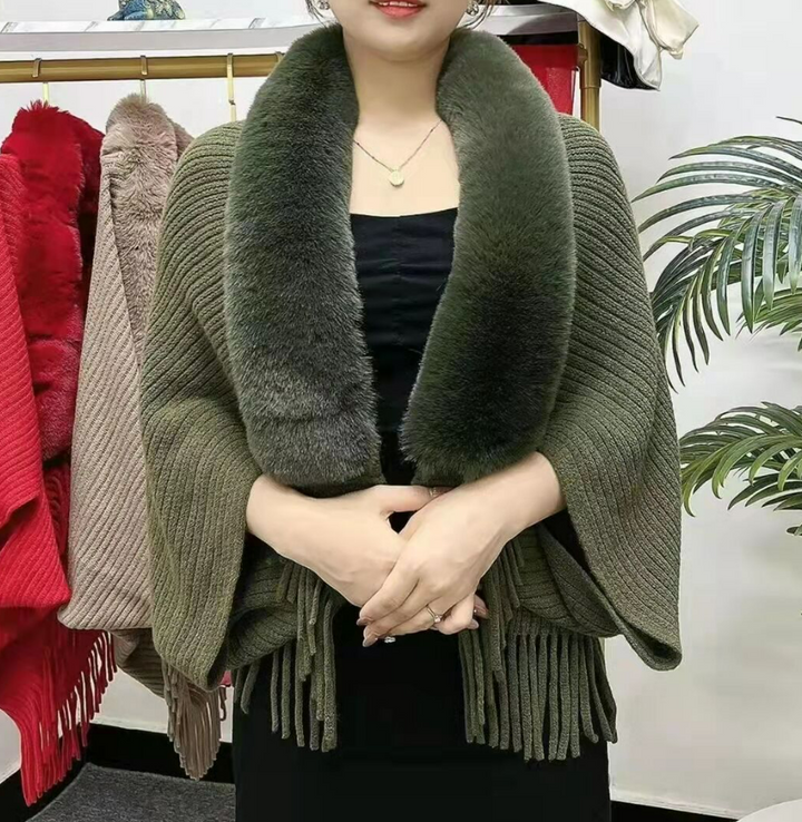 Ladies' Coat Louise – With Luxurious Faux Fur Collar | One Size-Green-The Livary