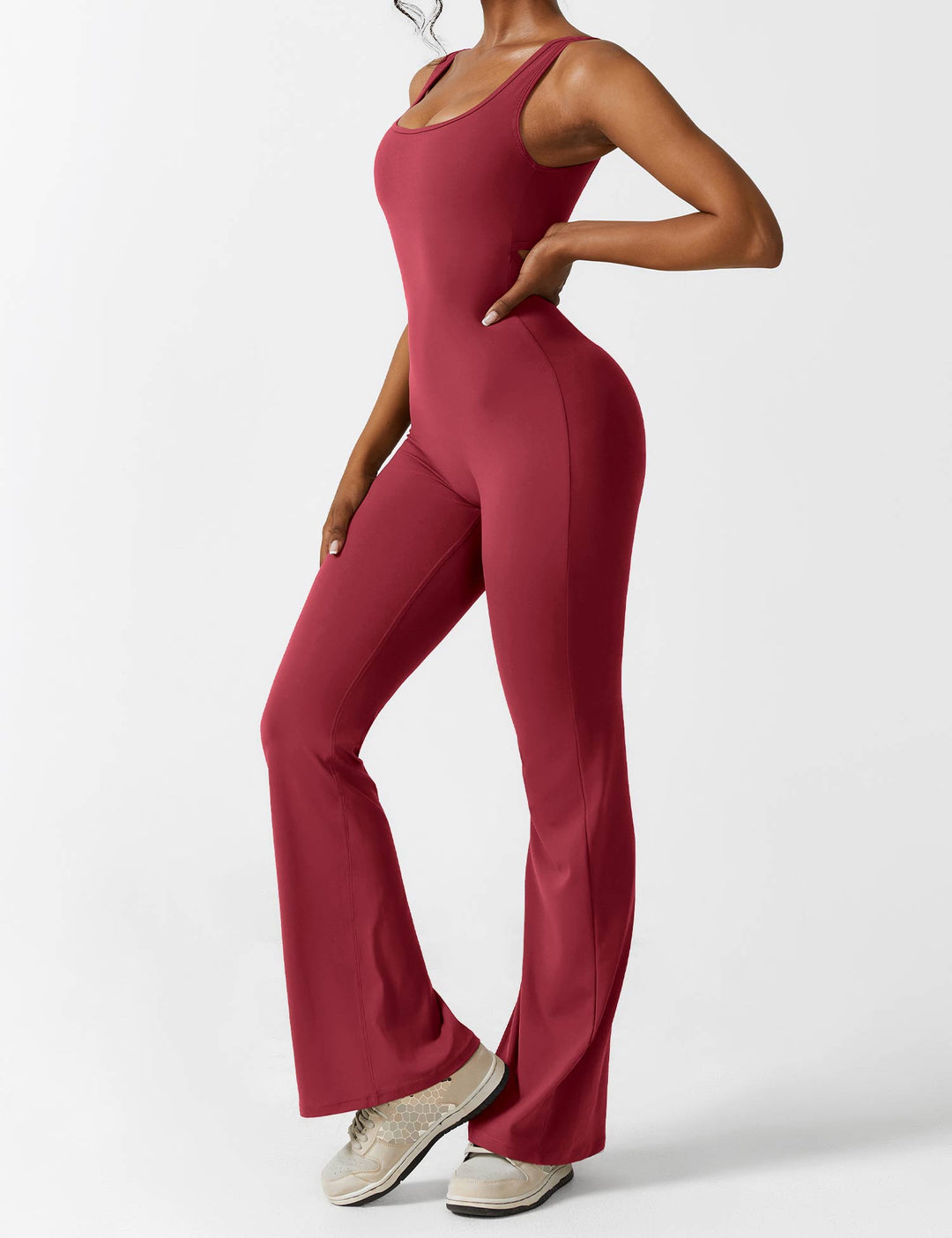 Backless jumpsuit with flared trousers – Liv-Wine red-S-The Livary