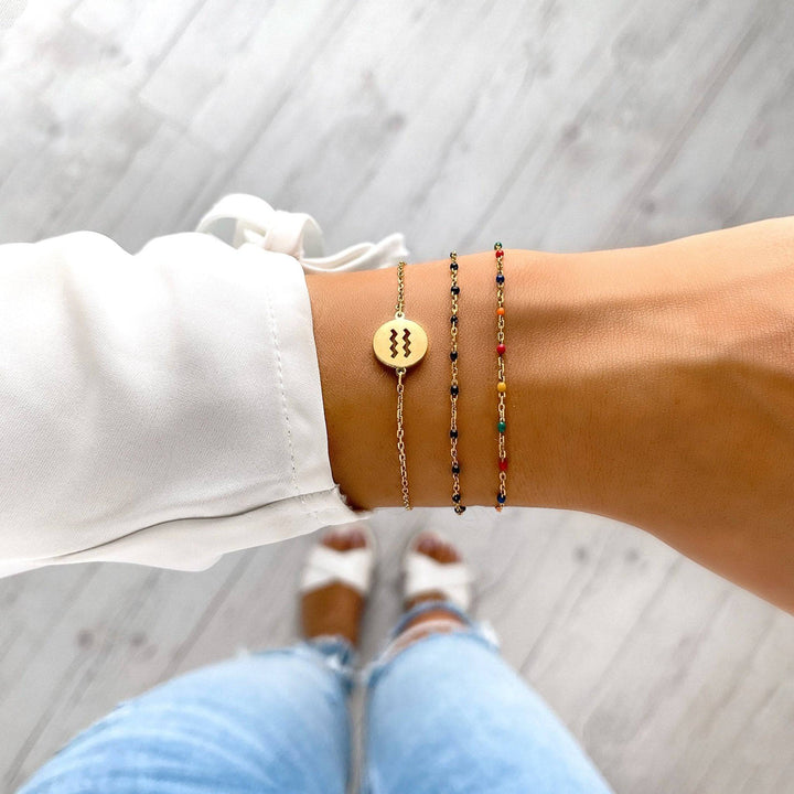 Stylish Zodiac Bracelet - Lyra-Gold-Aquarius-The Livary